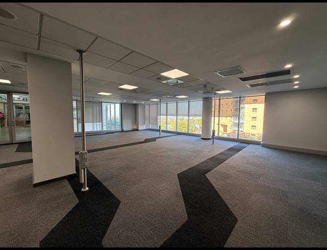 476M² OFFICE TO LET IN ROSEBANK